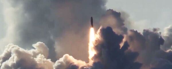 Lanzamiento de prueba del misil ruso (archivo) - Sputnik Mundo