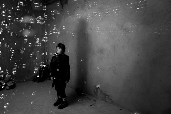 Concurso de Fotoperiodismo Andréi Stenin entrega el Gran Premio a fotógrafo italiano (fotos) - Sputnik Mundo