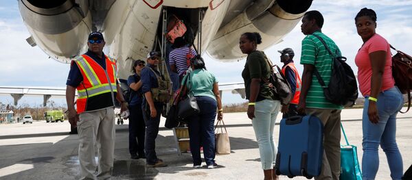 Evacuacion en Bahamas Evacuacion en Bahamas - Sputnik Mundo