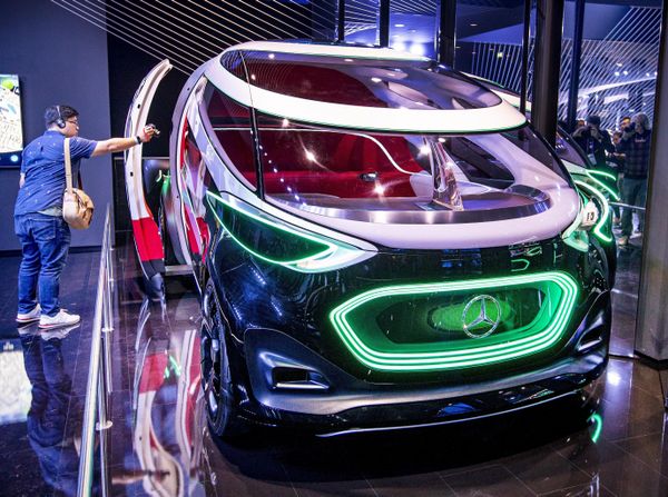 Lo último de los mejores autos en el Salón Internacional del Automóvil de Fráncfort - Sputnik Mundo