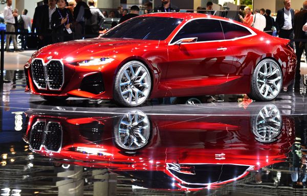 Lo último de los mejores autos en el Salón Internacional del Automóvil de Fráncfort - Sputnik Mundo