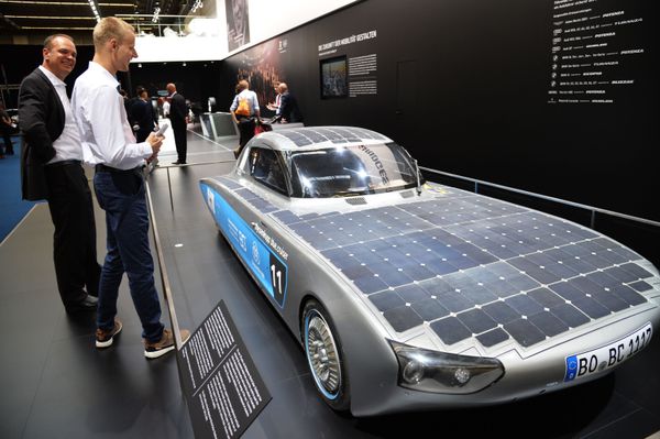 Lo último de los mejores autos en el Salón Internacional del Automóvil de Fráncfort - Sputnik Mundo