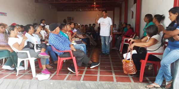 El gas comunitario y la pertenencia colectiva de empresas en Venezuela  - Sputnik Mundo