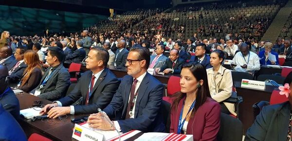 Venezuela estudia establecer rutas áreas directas con Rusia - Sputnik Mundo