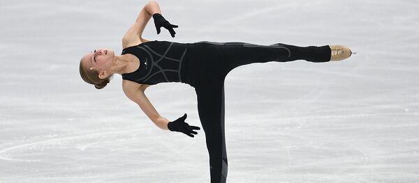 La patinadora Aleksandra Trúsova - Sputnik Mundo