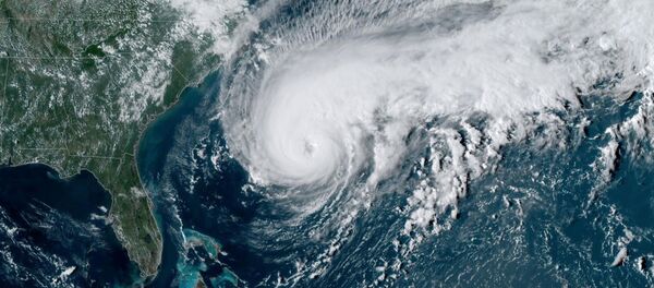 Huracán Humberto - Sputnik Mundo