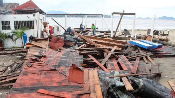 Consecuencias de la tormenta tropical Lorena en México - Sputnik Mundo
