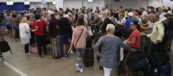 Turistas varados tras la quiebra de Thomas Cook - Sputnik Mundo