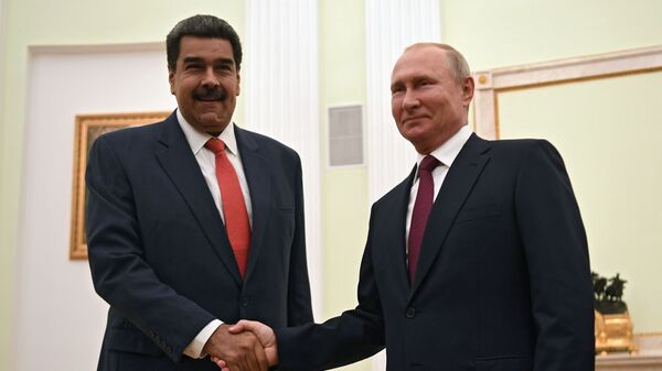 El presidente de Venezuela, Nicolás Maduro junto al presidente de Rusia, Vladímir Putin - Sputnik Mundo