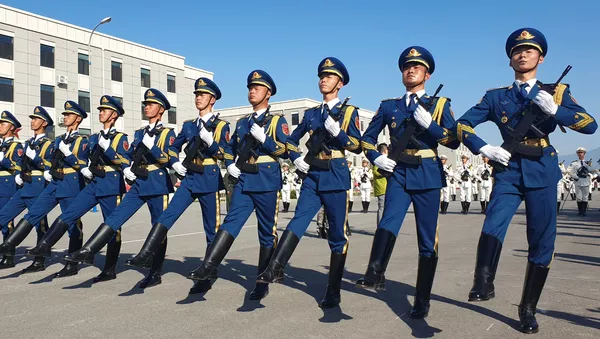 Militares chinos, foto de archivo - Sputnik Mundo