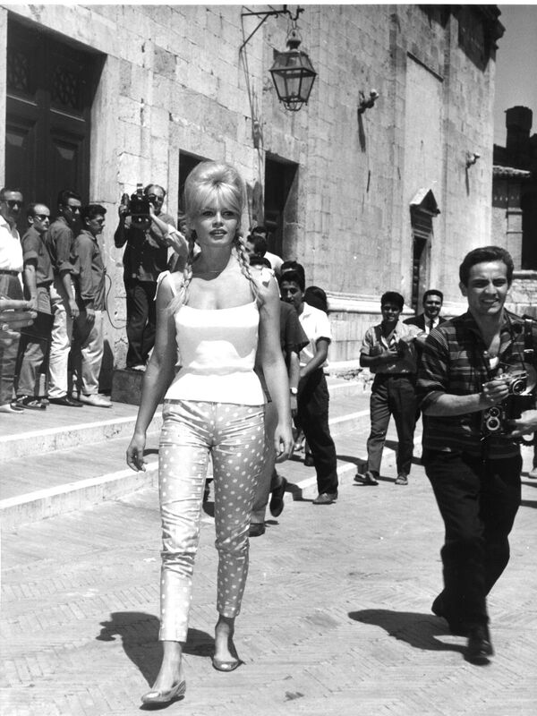 Brigitte Bardot, la inolvidable 'sex symbol' francesa cumple 85 años - Sputnik Mundo