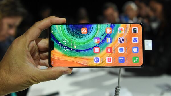 Huawei Mate 30 Pro, foto de archivo Huawei Mate 30 Pro, foto de archivo - Sputnik Mundo