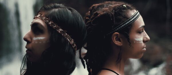 Dos mujeres Dos mujeres - Sputnik Mundo