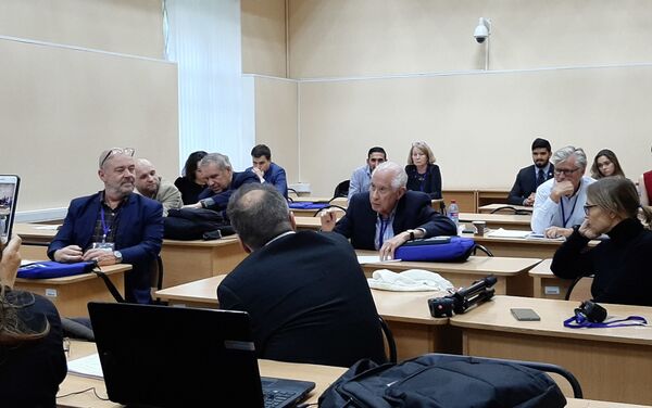 Mesa redonda sobre la política exterior de Cuba - Sputnik Mundo