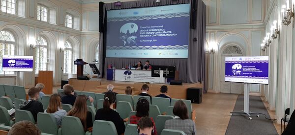 Espinosa Garcés, protagonista de la 2ª jornada del foro Rusia-Iberoamérica - Sputnik Mundo