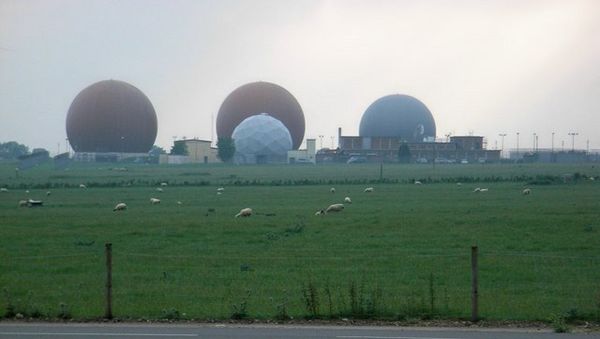 Base RAF Croughton en Northamptonshire, Reino Unido Base RAF Croughton en Northamptonshire, Reino Unido - Sputnik Mundo