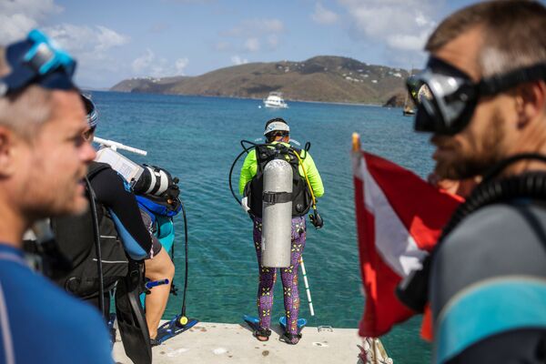 Así salvan a los corales del Caribe de una misteriosa enfermedad - Sputnik Mundo