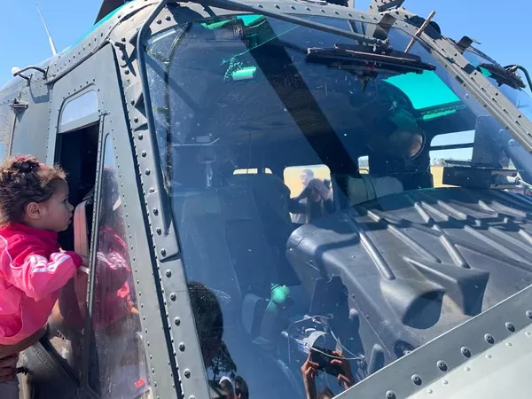 Bell UH-1H: te contamos cómo es volar en el helicóptero más usado del mundo (fotos, vídeos) Bell UH-1H: te contamos cómo es volar en el helicóptero más usado del mundo (fotos, vídeos) - Sputnik Mundo