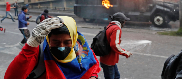 Protestas en Quito, Ecuador, contra las medidas económicas de Lenín Moreno - Sputnik Mundo