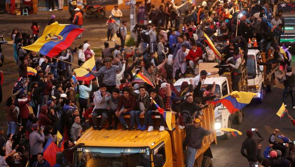 Los indígenas de Ecuador durante las protestas - Sputnik Mundo