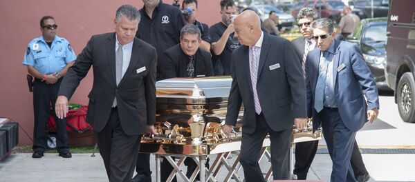 Los restos del cantante mexicáno José José - Sputnik Mundo