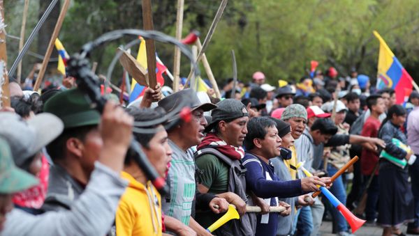 Las protestas en Ecuador Las protestas en Ecuador - Sputnik Mundo
