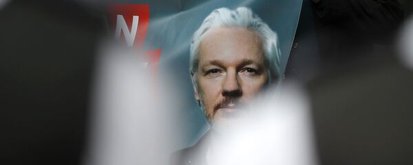 Retrato de Julian Assange, fundador de Wikileaks - Sputnik Mundo