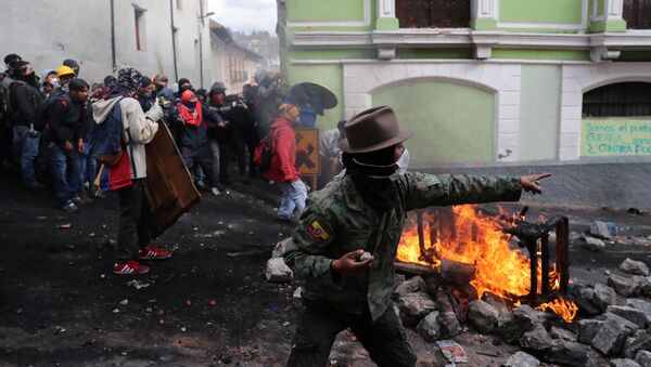 Las protestas en Ecuador - Sputnik Mundo