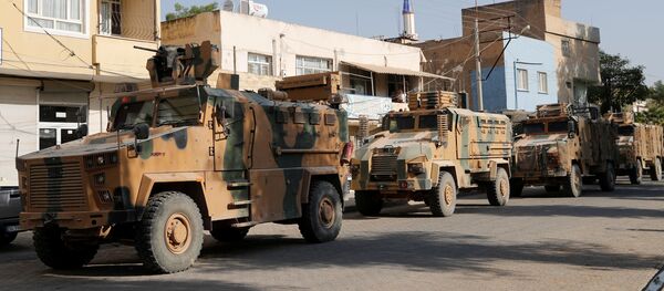 Vehículos militares turcos - Sputnik Mundo