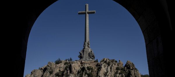 El Valle de los Caídos, España - Sputnik Mundo