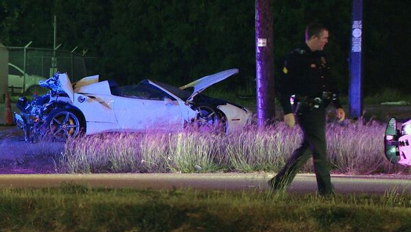 El vehículo del boxeador estadounidense Errol Spence Jr., tras un accidente automovilístico - Sputnik Mundo