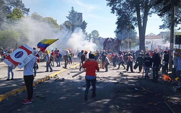 Protestas en Quito, Ecuador - Sputnik Mundo