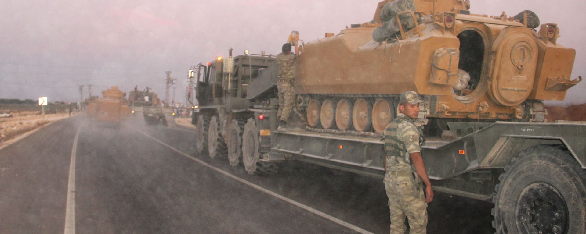 Técnica militar turca en la frontera con Siria - Sputnik Mundo, 1920, 19.04.2022
