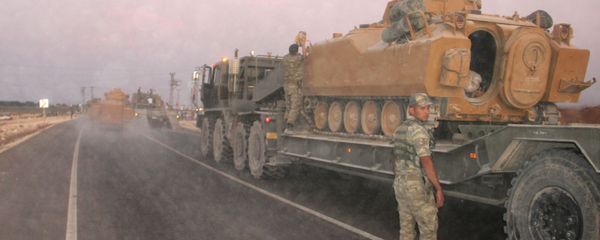 Técnica militar turca en la frontera con Siria - Sputnik Mundo