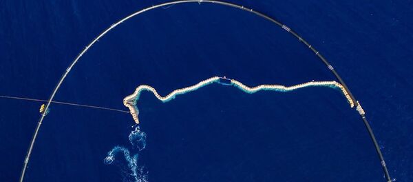 La instalación del dispositivo de Ocean Cleanup - Sputnik Mundo