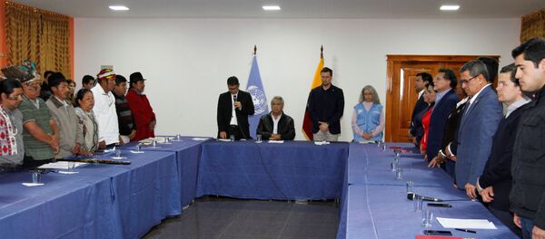 El diálogo entre el Gobierno de Ecuador y los movimientos indígenas - Sputnik Mundo