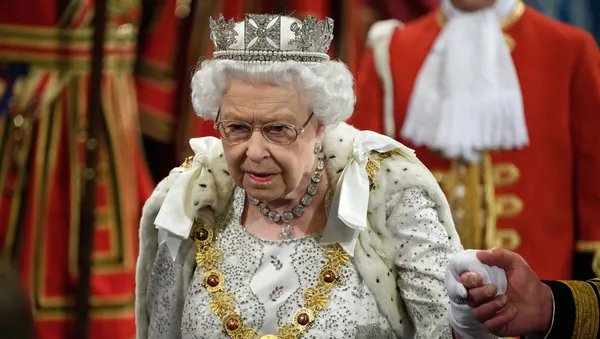 La reina británica Isabel II 