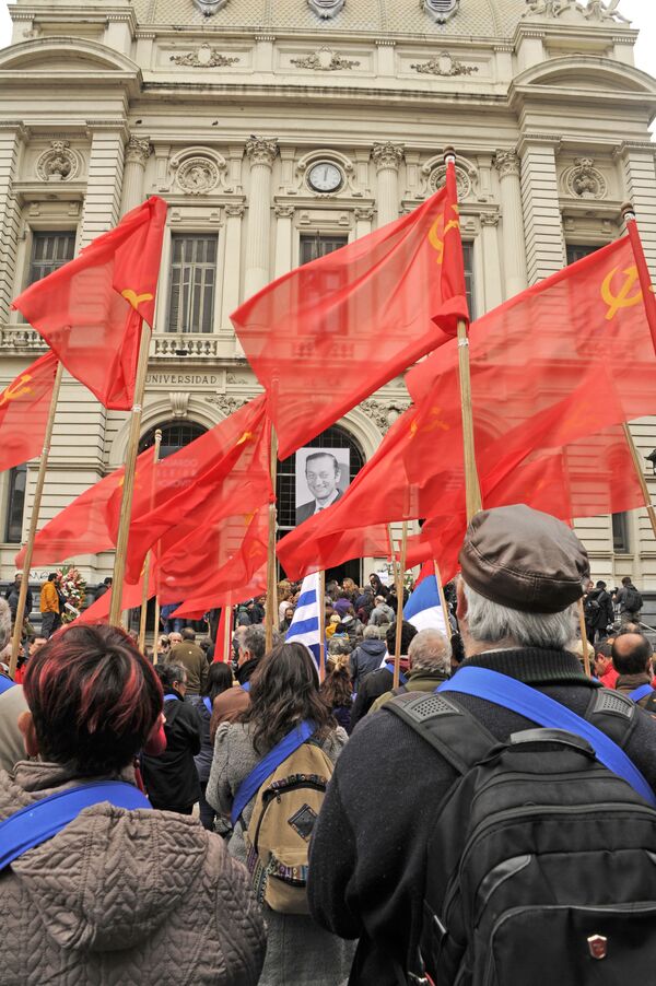Uruguay despide a Eduardo Bleier, comunista asesinado durante la dictadura (fotos) - Sputnik Mundo