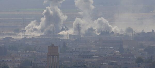 Bombardeos turcos en Siria - Sputnik Mundo