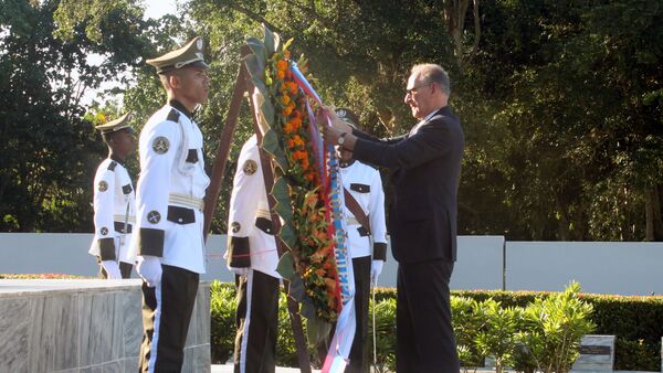 Nikolái Pátrushev durante la ofrenda floral memorial al soldado internacionalista soviético en La Habana  - Sputnik Mundo