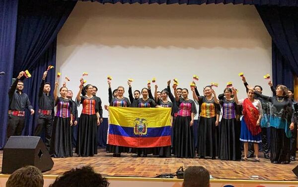 Coro Polifónico UTE - Sputnik Mundo