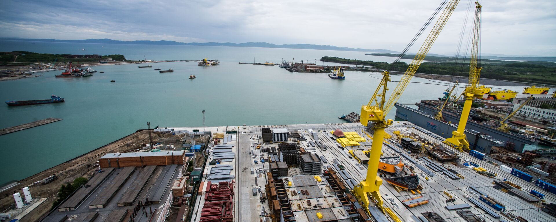 El astillero 'Zvezda' del Lejano Oriente - Sputnik Mundo, 1920, 21.07.2025