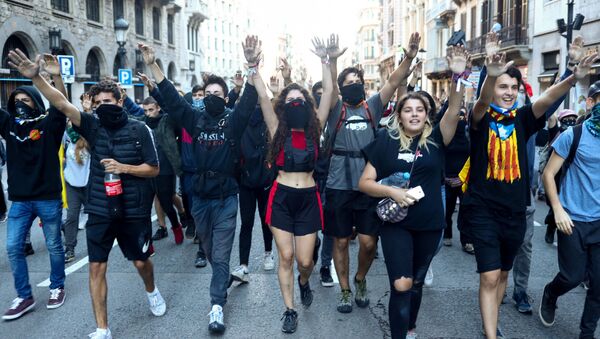 Protesta estudiantil en Barcelona - Sputnik Mundo