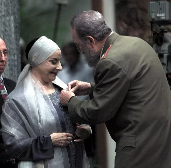 Muere Alicia Alonso: la vida de la mítica bailarina cubana, en imágenes - Sputnik Mundo