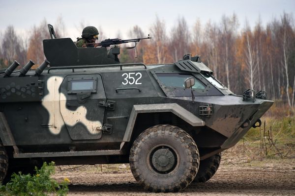 El Aligátor ruso vigiló los ejercicios militares Cooperación 2019
 - Sputnik Mundo