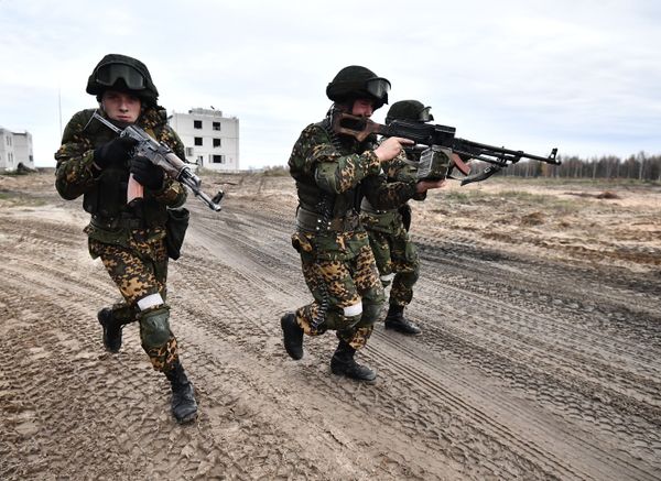 El Aligátor ruso vigiló los ejercicios militares Cooperación 2019
 - Sputnik Mundo