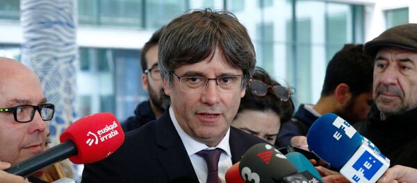Carles Puigdemont, expresidente catalán - Sputnik Mundo