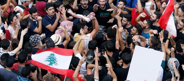 Protestas en el Líbano - Sputnik Mundo