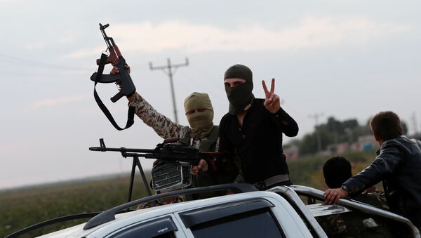 Rebeldes pro-turcos en el norte de Siria, el 17 de octubre de 2019 Rebeldes pro-turcos en el norte de Siria, el 17 de octubre de 2019 - Sputnik Mundo