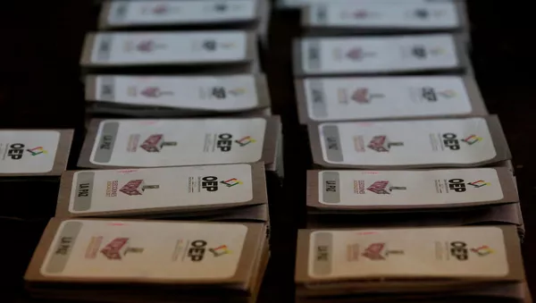 Las boletas electorales para la votación de las elecciones generales en Bolivia (archivo) - Sputnik Mundo